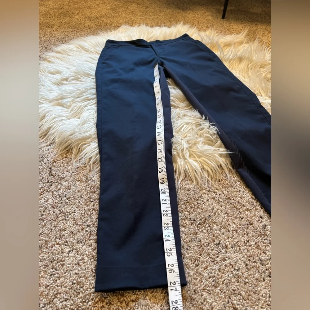 Lululemon Tailored Pants with Reflective Detail Size 4 - Picture 8 of 13